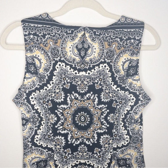 J. McLaughlin Patterned Sleeveless Shift Dress - Picture 9 of 10